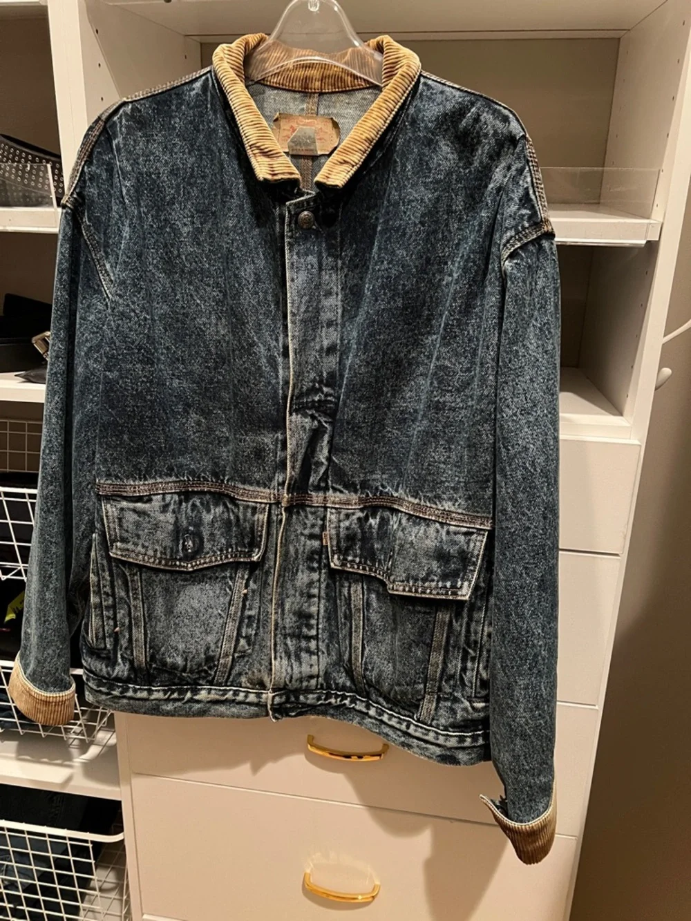 Levi's denim Washed Denim Jacket with Tan Corduroy Collar - Picture 1 of 3